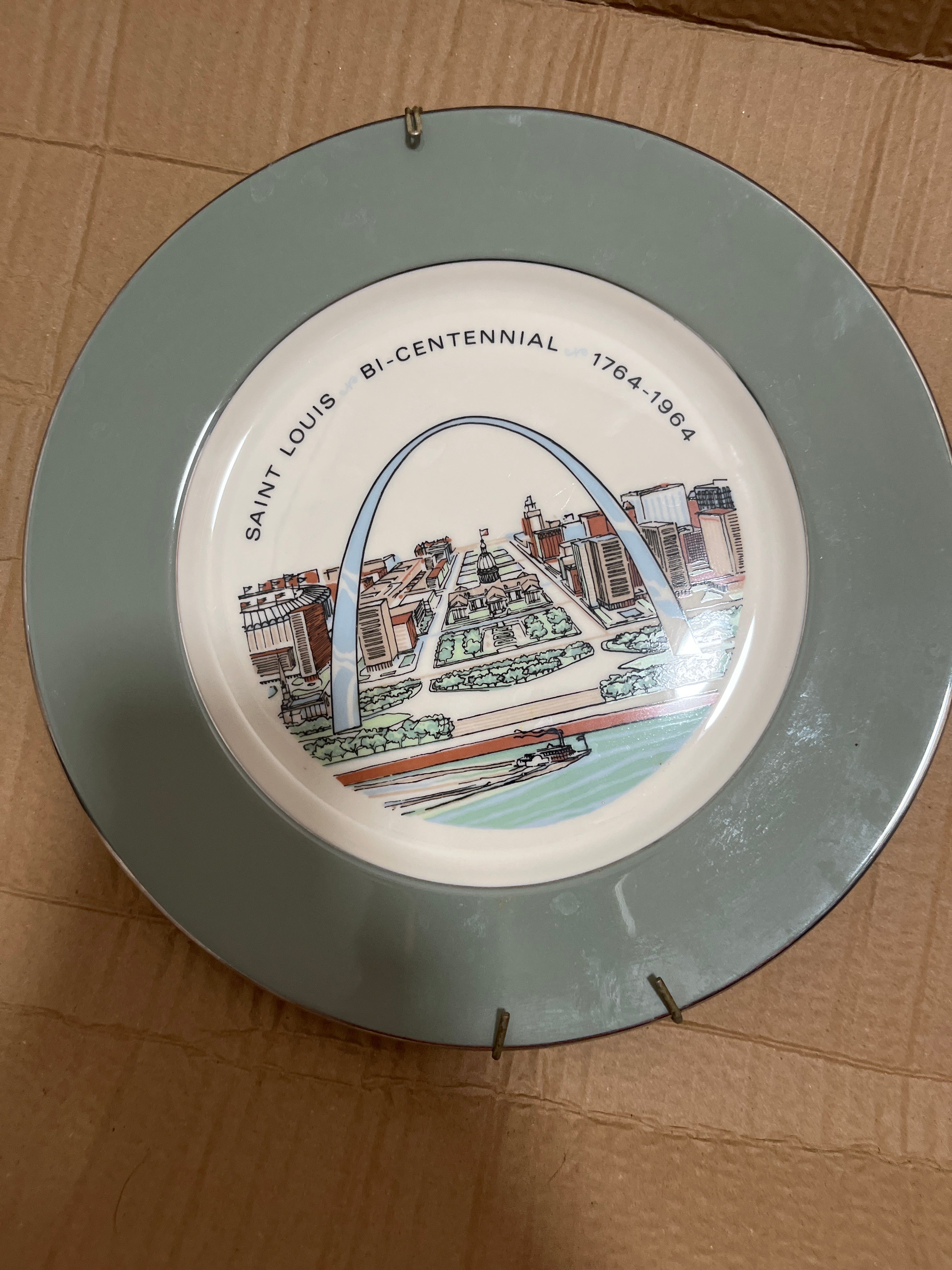 Collectors plate