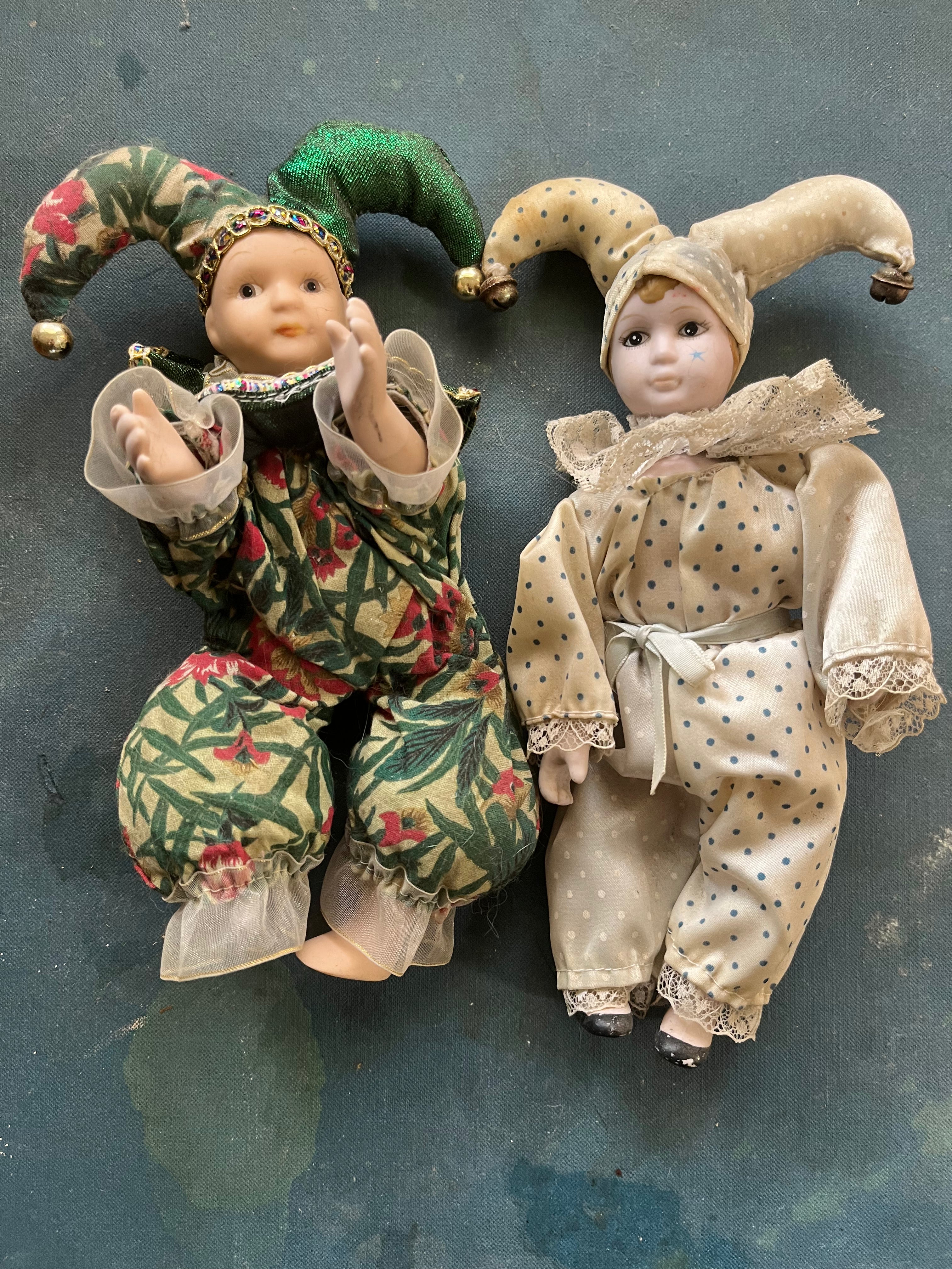 Porcelain clowns mini